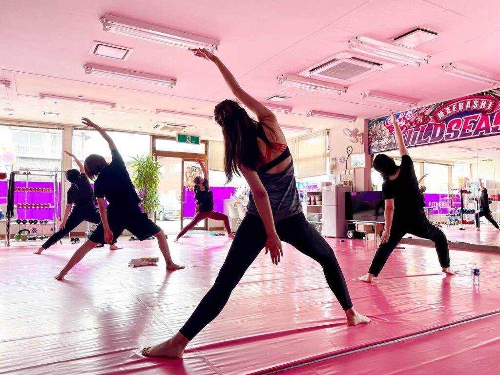 GLOW UP YOGA